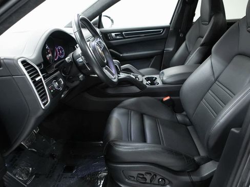 Certified 2022 Porsche Cayenne GTS image 16