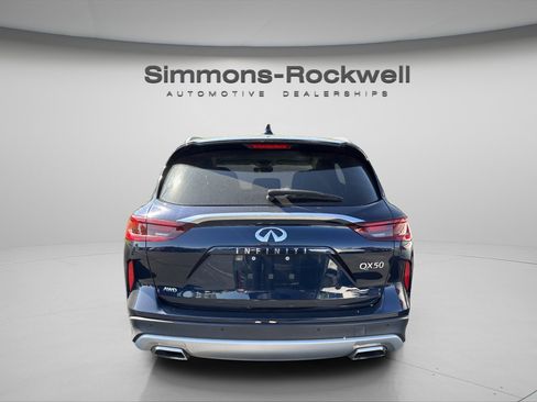 Used 2023 INFINITI QX50 Luxe AWD/4WD image 4