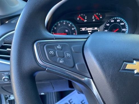 Used 2017 Chevrolet Malibu LS image 27