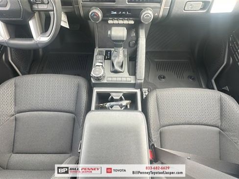 New 2026 Toyota 4Runner SR5 image 9