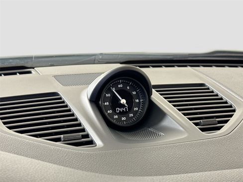Used 2024 Porsche 911 Carrera T image 21