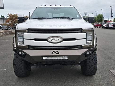 Used 2017 Ford F350 King Ranch w/ King Ranch Ultimate Package AWD/4WD image 3