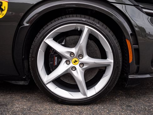 Used 2024 Ferrari Purosangue AWD/4WD image 12