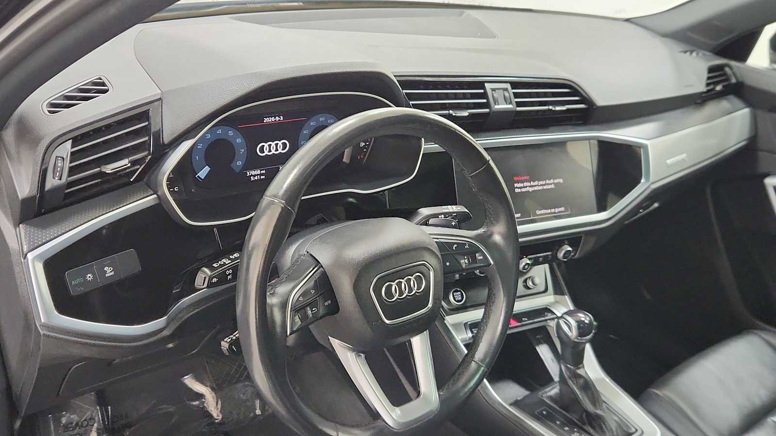 Used 2023 Audi Q3 2.0T Premium AWD/4WD image 12