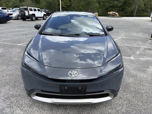 Used 2024 Toyota Prius Prime FWD image 6