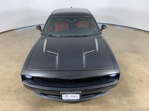 Used 2015 Dodge Challenger R/T Plus RWD image 4