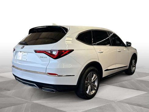 Used 2025 Acura MDX FWD image 8