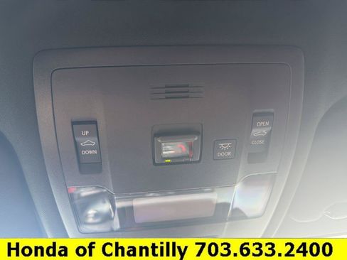 Used 2025 Lexus IS 500 w/ F-Sport Performance RWD image 20