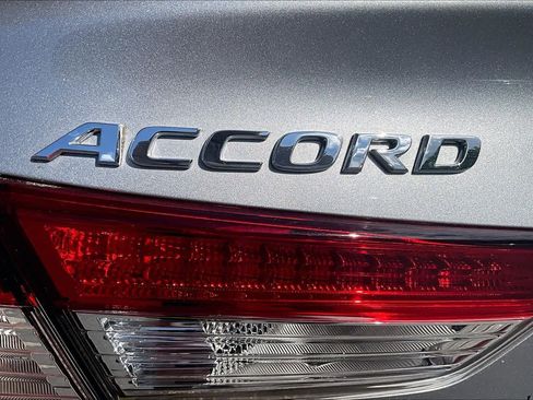 Used 2021 Honda Accord LX image 10