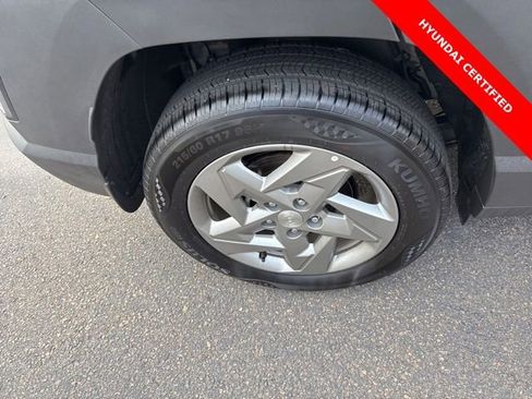 Certified 2025 Hyundai Kona SE image 34