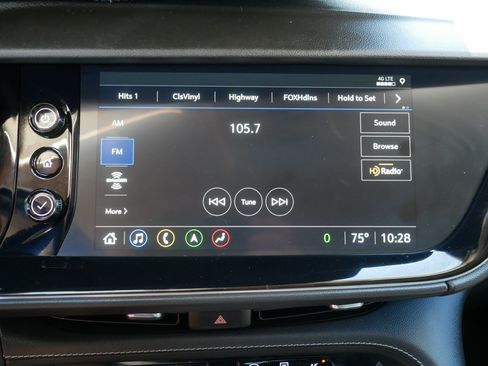 Used 2023 Buick Envision Avenir AWD/4WD image 22