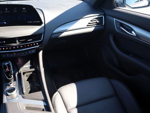 Used 2025 Cadillac CT5 Premium Luxury image 13