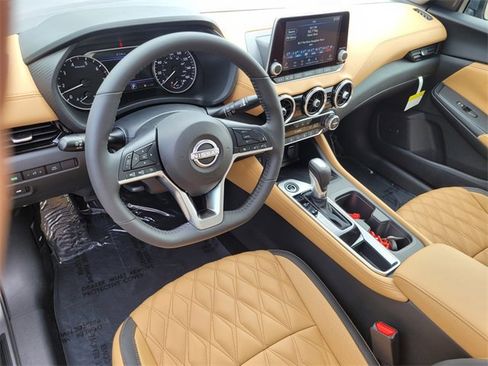 New 2025 Nissan Sentra SV w/ SV Premium Package image 6