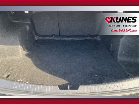 Used 2023 Chevrolet Malibu LT image 33