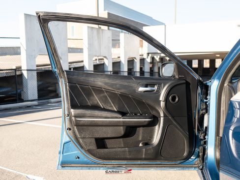 Used 2021 Dodge Charger Scat Pack RWD image 40