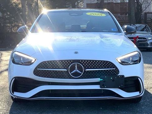 Used 2025 Mercedes-Benz C 300 4MATIC Sedan image 2