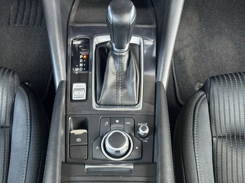 Used 2017 MAZDA MAZDA6 Sport image 12