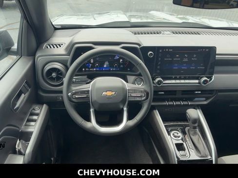 New 2026 Chevrolet Colorado W/T w/ WT Custom Package AWD/4WD image 15