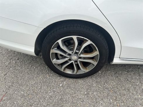 Used 2016 Mercedes-Benz C 300 4MATIC Sedan image 29