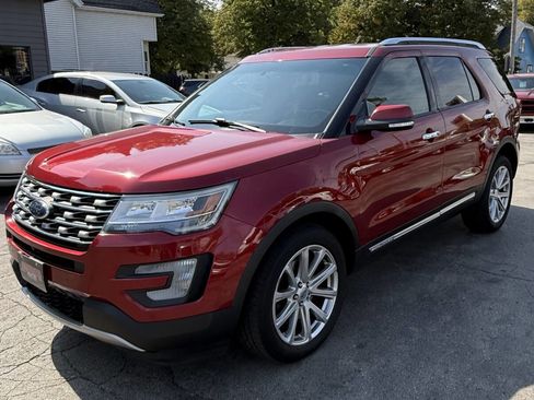 Used 2016 Ford Explorer Limited image 3