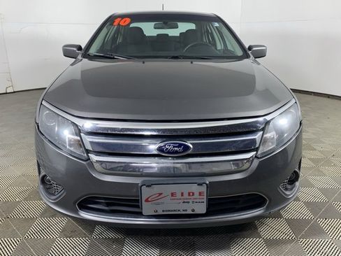 Used 2010 Ford Fusion SE image 4