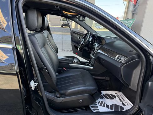 Used 2015 Mercedes-Benz E 400 4MATIC Sedan image 20