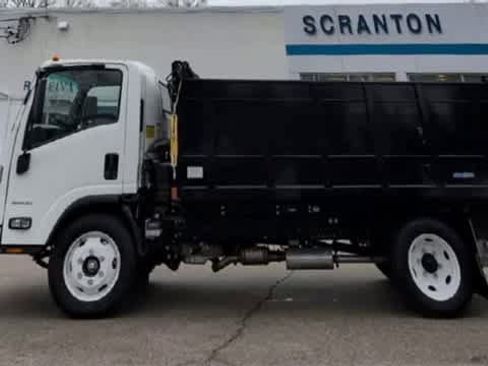 Used 2024 Chevrolet Low Cab Forward image 5