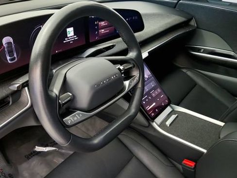 Used 2025 Lucid Air Touring AWD/4WD image 47