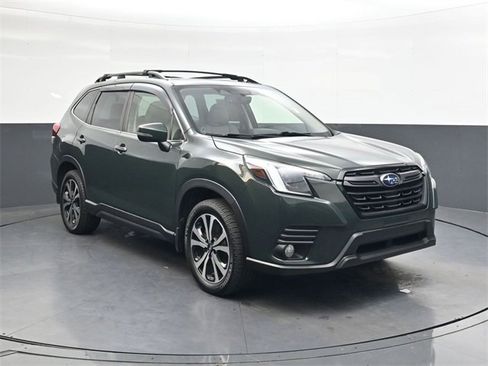 Used 2022 Subaru Forester Limited image 2