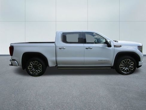 New 2026 GMC Sierra 1500 Denali Ultimate AWD/4WD image 7
