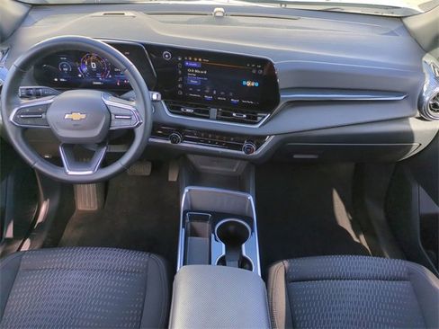 Certified 2025 Chevrolet Equinox LT image 16