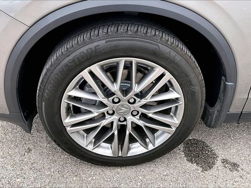 Used 2024 Acura MDX SH-AWD w/ Advance Package image 12