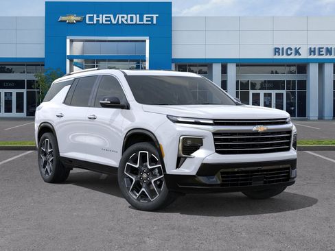 New 2026 Chevrolet Traverse High Country FWD image 9