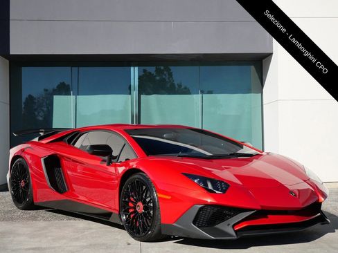 Used 2016 Lamborghini Aventador LP 750-4 Superveloce image 1