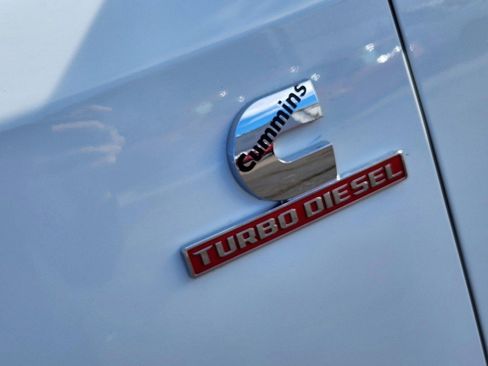 New 2024 RAM 2500 Tradesman w/ Chrome Appearance Group image 18