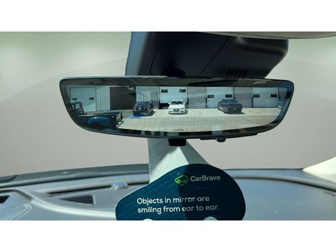 Certified 2021 Buick Envision Avenir w/ Technology Package II AWD/4WD image 35