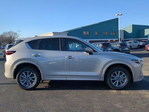 New 2025 MAZDA CX-5 AWD 2.5 S w/ Select Package image 3