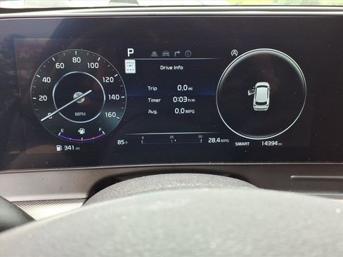 Used 2025 Kia Sportage SX FWD image 18