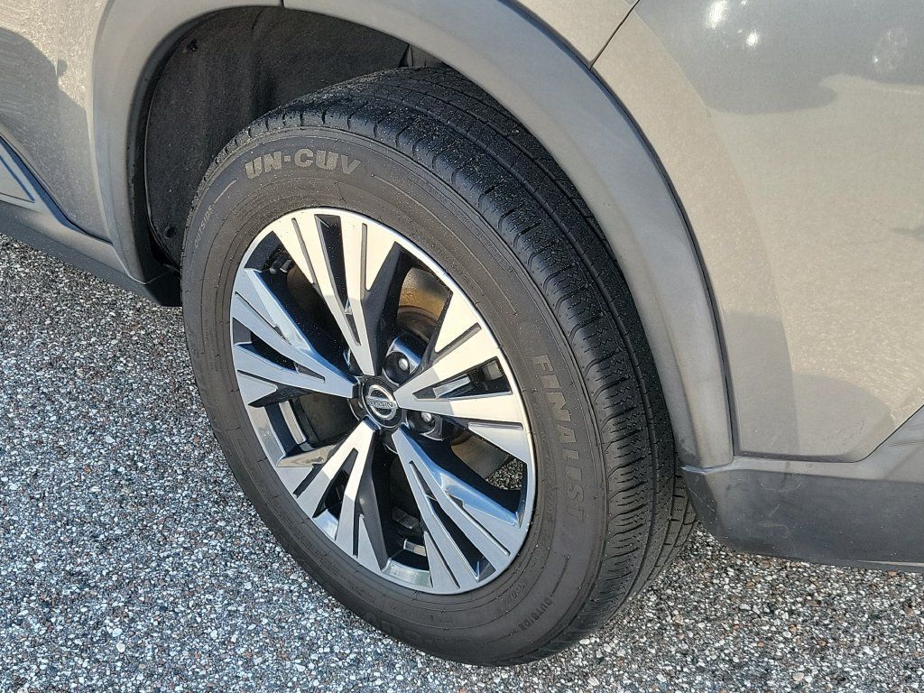 Certified 2021 Nissan Rogue SV FWD image 5