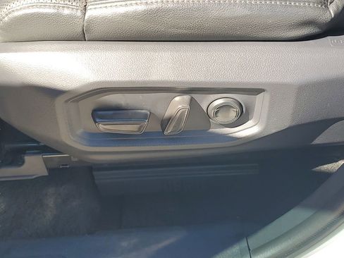 Used 2023 Toyota Tundra Limited image 16