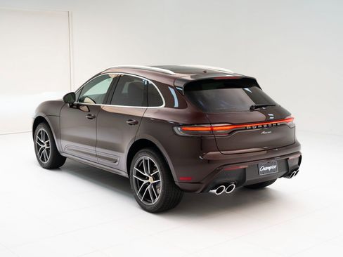 Used 2026 Porsche Macan AWD/4WD image 3