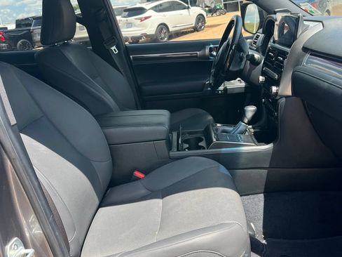 Used 2022 Lexus GX 460 Premium w/ Premium Package AWD/4WD image 15