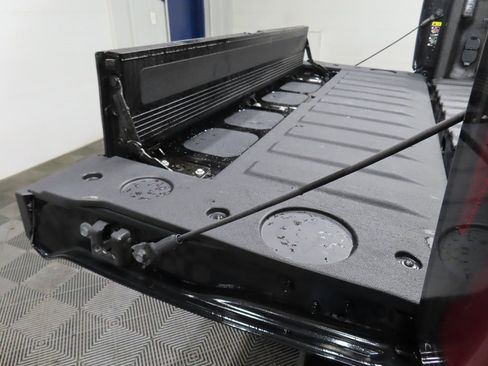 Used 2025 GMC Sierra 2500 AT4 w/ AT4 Premium Plus Package image 45