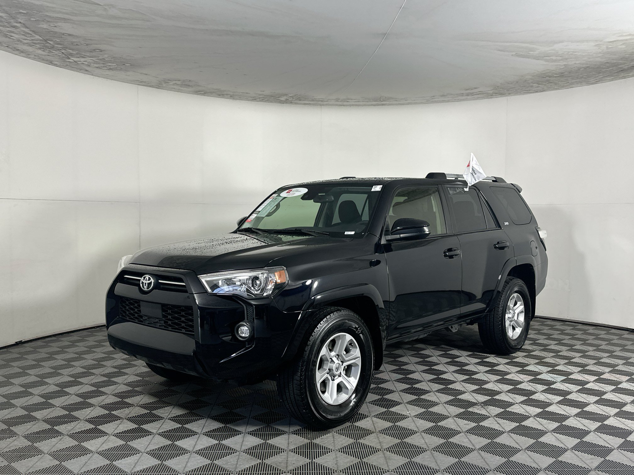 Certified 2024 Toyota 4Runner SR5 RWD image 7