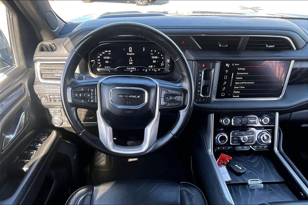 Used 2024 GMC Yukon Denali AWD/4WD image 7