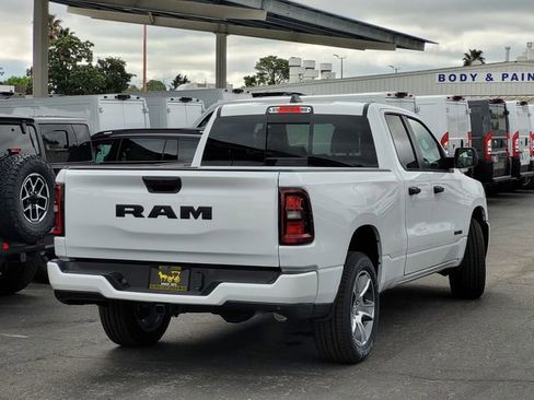New 2026 RAM 1500 Express image 4