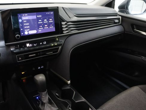 Certified 2025 Toyota Camry LE FWD image 15