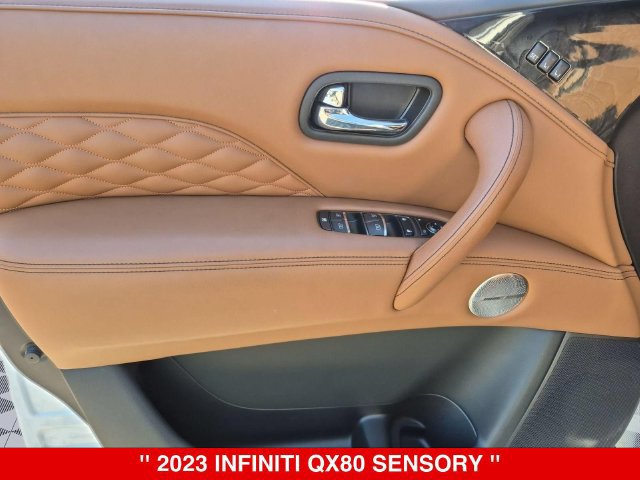 Used 2023 INFINITI QX80 Sensory w/ All-Season Package AWD/4WD image 11
