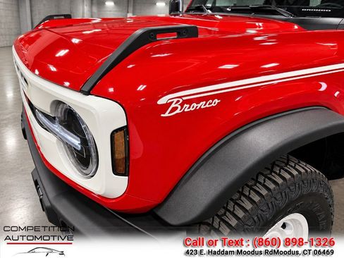 Used 2024 Ford Bronco Heritage Edition AWD/4WD image 7
