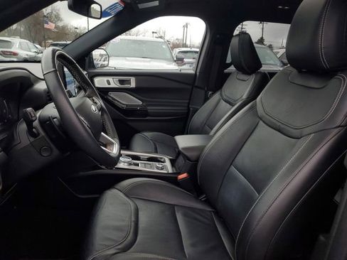 Certified 2023 Ford Explorer ST w/ Equipment Group 401A image 10